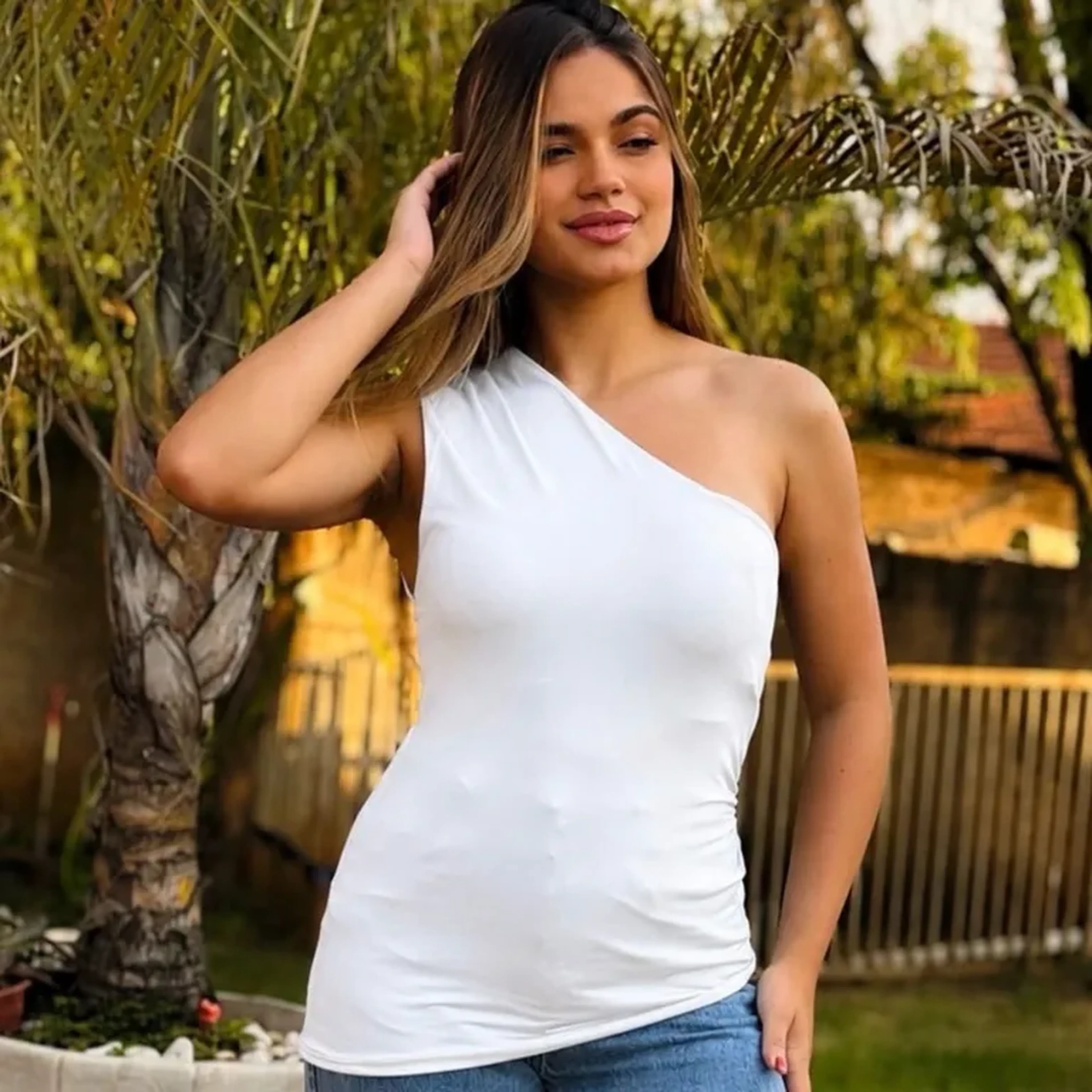 Blusa Assimétrica Mula Manca
